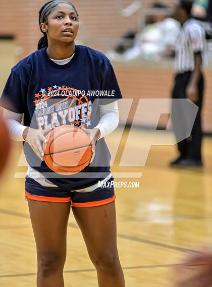 Thumbnail 2 in McKinney North vs. Whitehouse (UIL 5A Region II Area) photogallery.