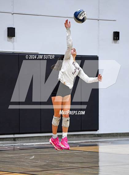 Thumbnail 2 in Bastrop vs Crockett (Austin) photogallery.