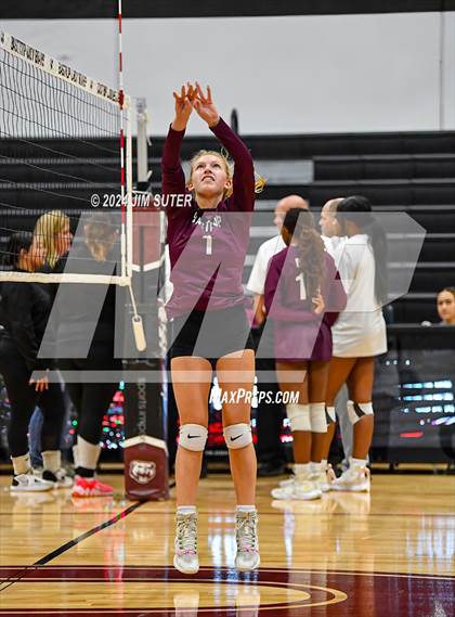 Thumbnail 3 in Bastrop vs Crockett (Austin) photogallery.