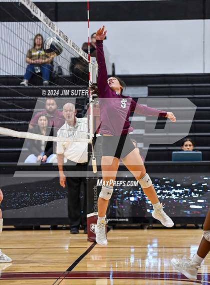Thumbnail 3 in Bastrop vs Crockett (Austin) photogallery.