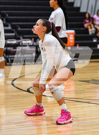 Thumbnail 3 in Bastrop vs Crockett (Austin) photogallery.