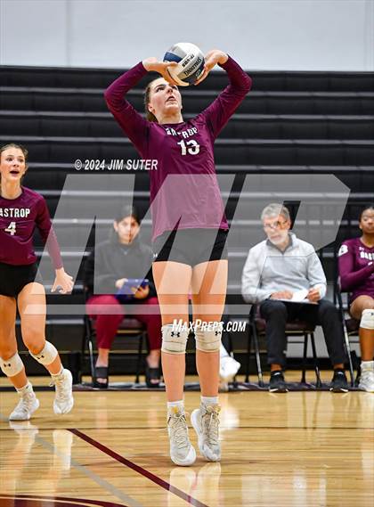 Thumbnail 1 in Bastrop vs Crockett (Austin) photogallery.