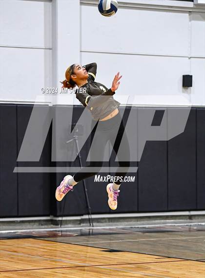 Thumbnail 2 in Bastrop vs Crockett (Austin) photogallery.