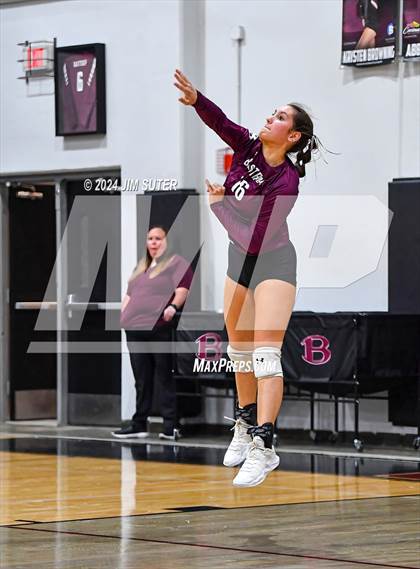 Thumbnail 1 in Bastrop vs Crockett (Austin) photogallery.