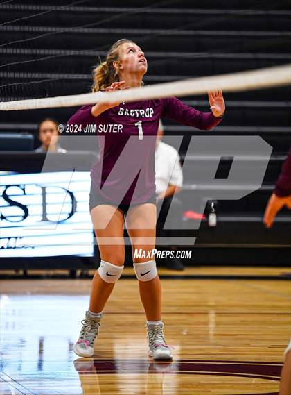 Thumbnail 1 in Bastrop vs Crockett (Austin) photogallery.