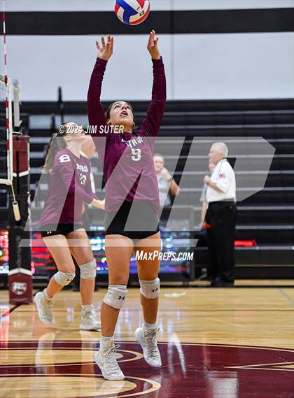 Thumbnail 2 in Bastrop vs Crockett (Austin) photogallery.