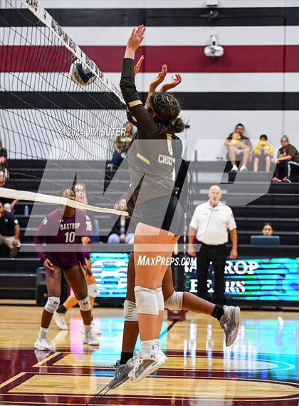 Thumbnail 1 in Bastrop vs Crockett (Austin) photogallery.