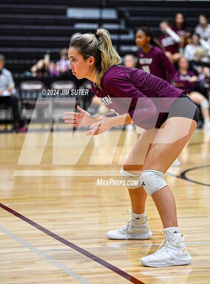 Thumbnail 2 in Bastrop vs Crockett (Austin) photogallery.