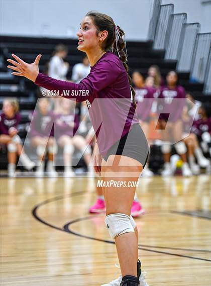 Thumbnail 2 in Bastrop vs Crockett (Austin) photogallery.