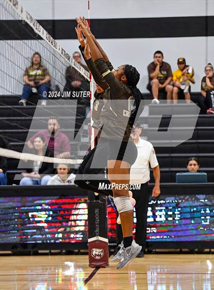 Thumbnail 2 in Bastrop vs Crockett (Austin) photogallery.