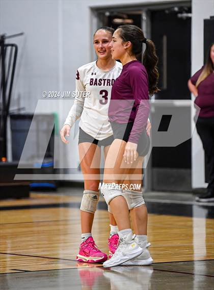 Thumbnail 1 in Bastrop vs Crockett (Austin) photogallery.