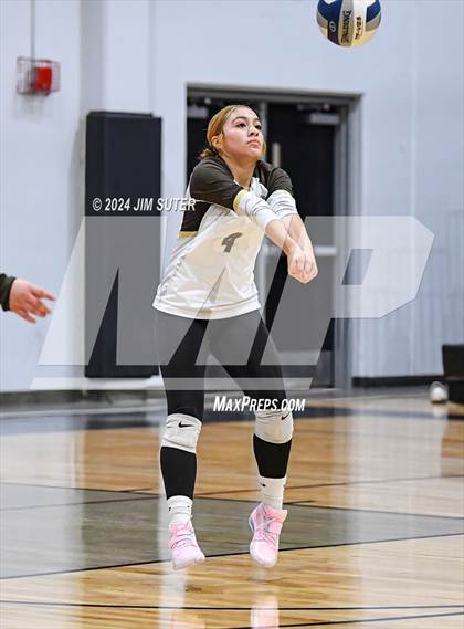 Thumbnail 2 in Bastrop vs Crockett (Austin) photogallery.