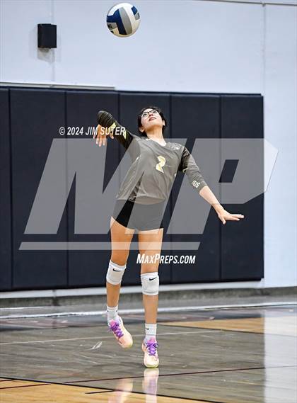 Thumbnail 1 in Bastrop vs Crockett (Austin) photogallery.