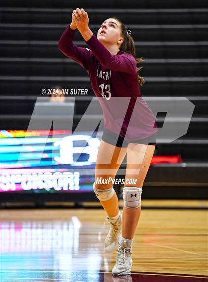 Thumbnail 1 in Bastrop vs Crockett (Austin) photogallery.