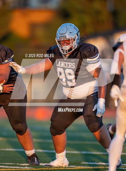 Thumbnail 1 in Archie Williams @ Tennyson photogallery.