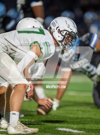 Thumbnail 2 in Archie Williams @ Tennyson photogallery.