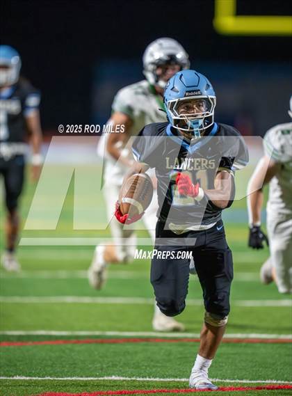 Thumbnail 1 in Archie Williams @ Tennyson photogallery.