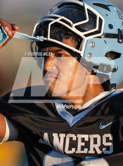 Thumbnail 1 in Archie Williams @ Tennyson photogallery.