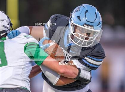 Thumbnail 3 in Archie Williams @ Tennyson photogallery.