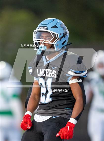 Thumbnail 3 in Archie Williams @ Tennyson photogallery.