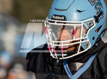 Thumbnail 1 in Archie Williams @ Tennyson photogallery.