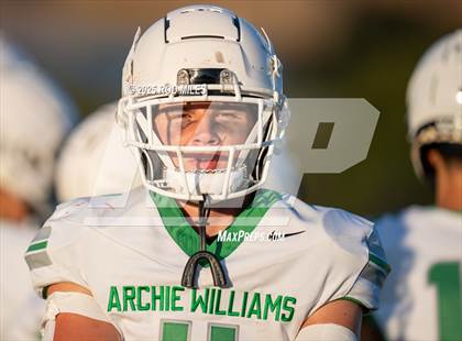 Thumbnail 3 in Archie Williams @ Tennyson photogallery.