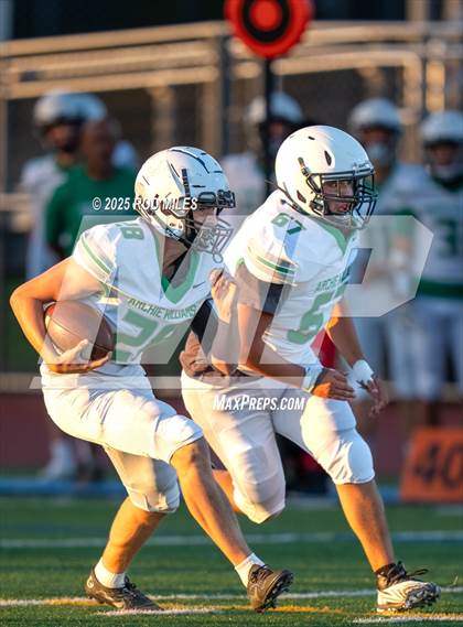 Thumbnail 1 in Archie Williams @ Tennyson photogallery.