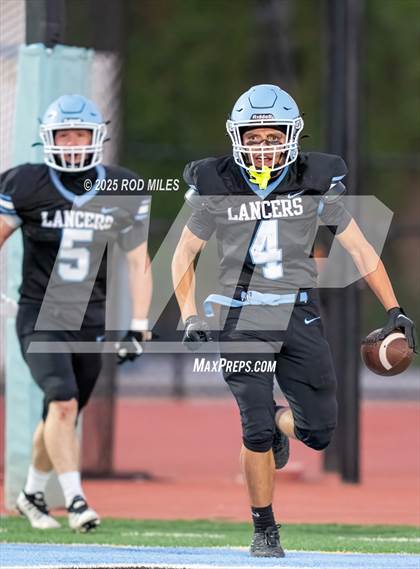 Thumbnail 1 in Archie Williams @ Tennyson photogallery.