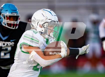 Thumbnail 3 in Archie Williams @ Tennyson photogallery.