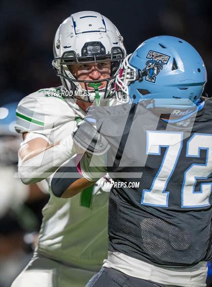 Thumbnail 1 in Archie Williams @ Tennyson photogallery.