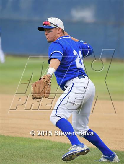 Thumbnail 1 in Mater Dei Catholic @ Eastlake photogallery.