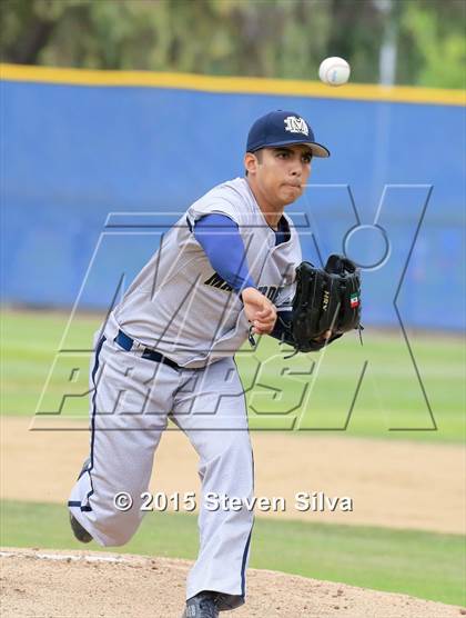 Thumbnail 3 in Mater Dei Catholic @ Eastlake photogallery.