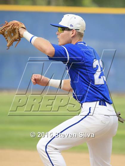 Thumbnail 2 in Mater Dei Catholic @ Eastlake photogallery.