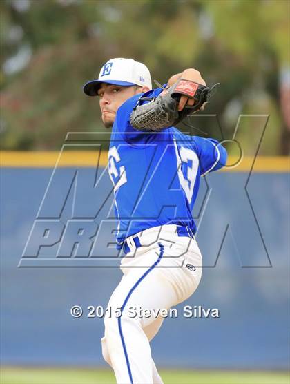 Thumbnail 3 in Mater Dei Catholic @ Eastlake photogallery.