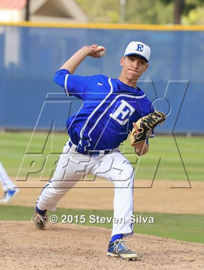 Thumbnail 3 in Mater Dei Catholic @ Eastlake photogallery.