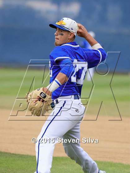 Thumbnail 3 in Mater Dei Catholic @ Eastlake photogallery.