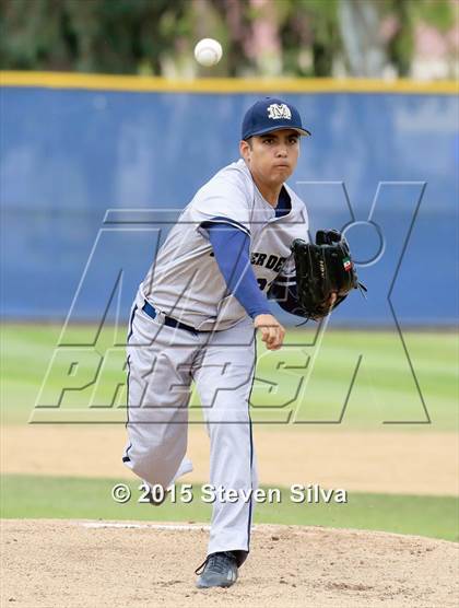 Thumbnail 2 in Mater Dei Catholic @ Eastlake photogallery.