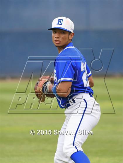 Thumbnail 1 in Mater Dei Catholic @ Eastlake photogallery.