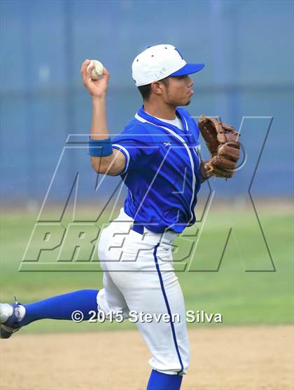 Thumbnail 3 in Mater Dei Catholic @ Eastlake photogallery.