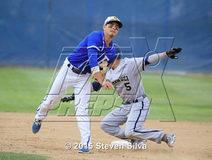 Thumbnail 3 in Mater Dei Catholic @ Eastlake photogallery.