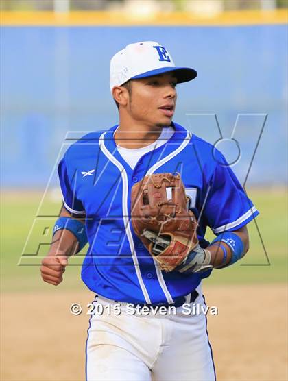 Thumbnail 1 in Mater Dei Catholic @ Eastlake photogallery.