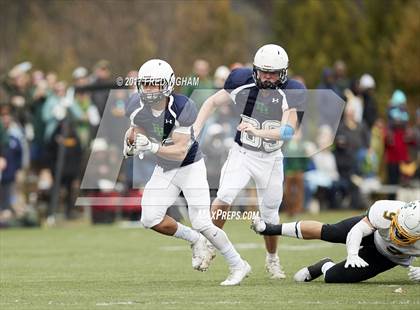 Thumbnail 2 in Flint Hill vs. Collegiate (VISAA Football D1 Final) photogallery.