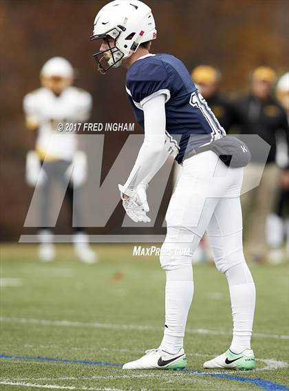 Thumbnail 1 in Flint Hill vs. Collegiate (VISAA Football D1 Final) photogallery.