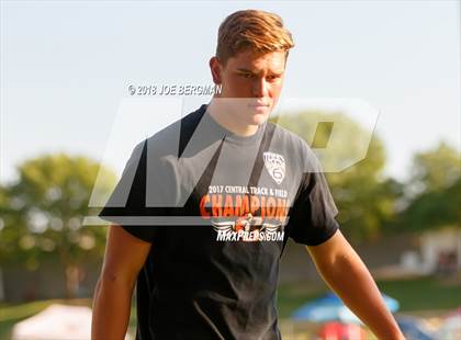 Thumbnail 2 in CIF State Track and Field Championships (Boys Discus Finals) photogallery.