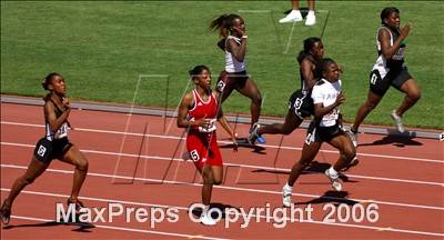 Thumbnail 3 in 79th Clyde Littlefield Relays photogallery.