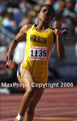 Thumbnail 3 in 79th Clyde Littlefield Relays photogallery.