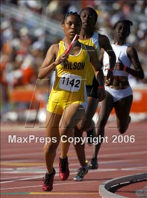 Thumbnail 3 in 79th Clyde Littlefield Relays photogallery.