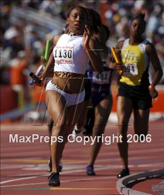 Thumbnail 2 in 79th Clyde Littlefield Relays photogallery.