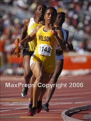 Thumbnail 2 in 79th Clyde Littlefield Relays photogallery.
