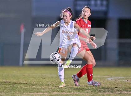 Thumbnail 3 in Lee vs Madison photogallery.